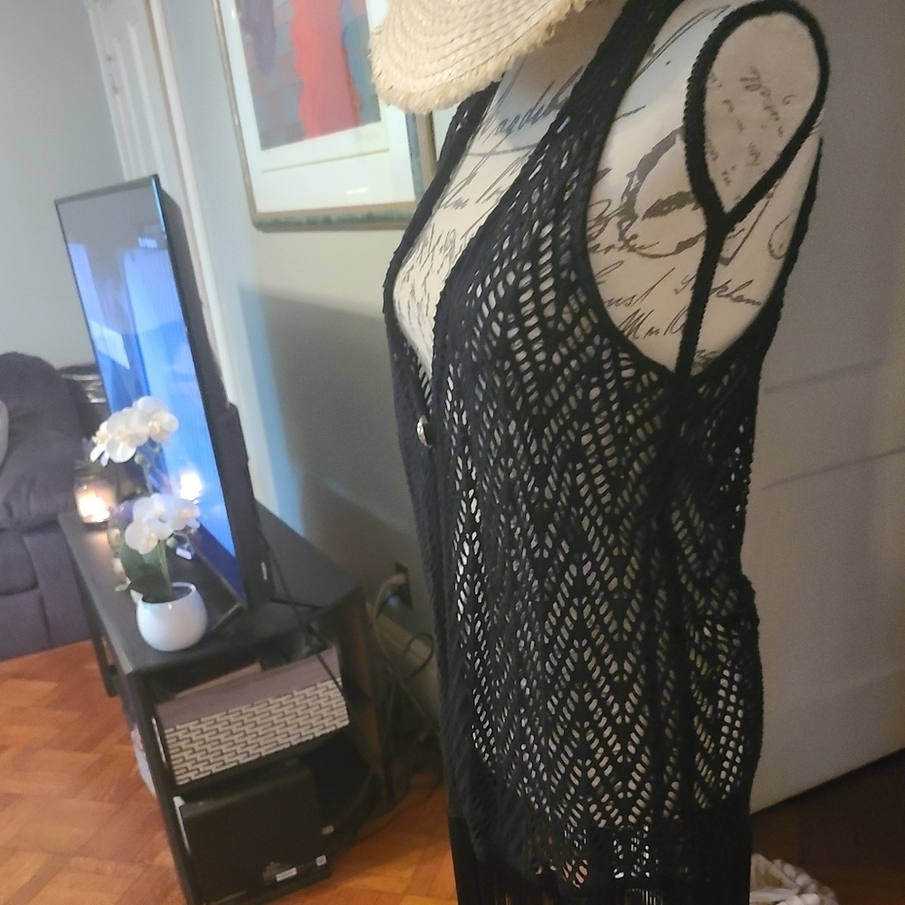 HP🔥🔥🔥Fringe net see through vest or coverup - Picture 2 of 7